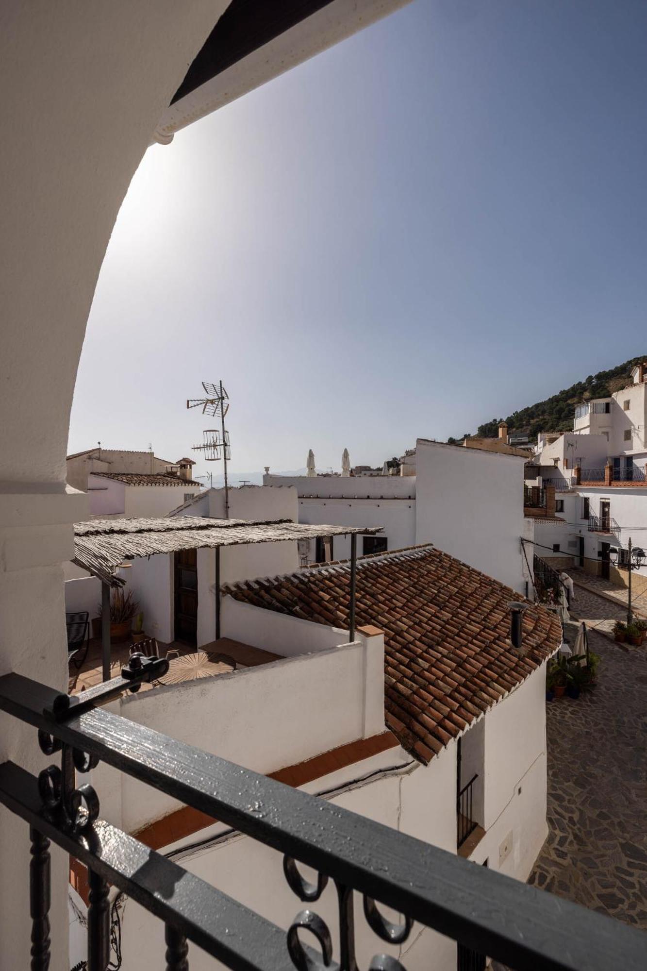 Olive & Ivy Bed & Breakfast 4*