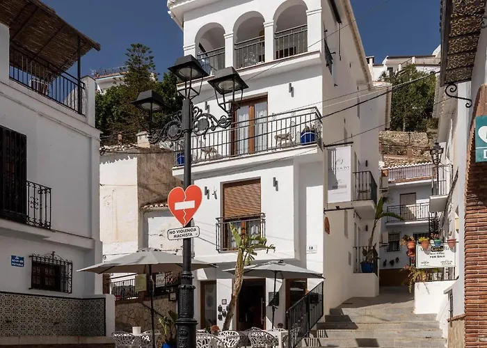 Olive & Ivy Guesthouse